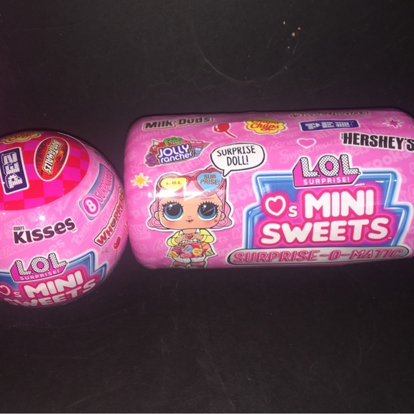 Lol Surprise Christmas Holiday Gift Basket - Picture 5 of 9